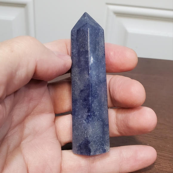 Fluorite Crystal Tower - Picture 9 of 9